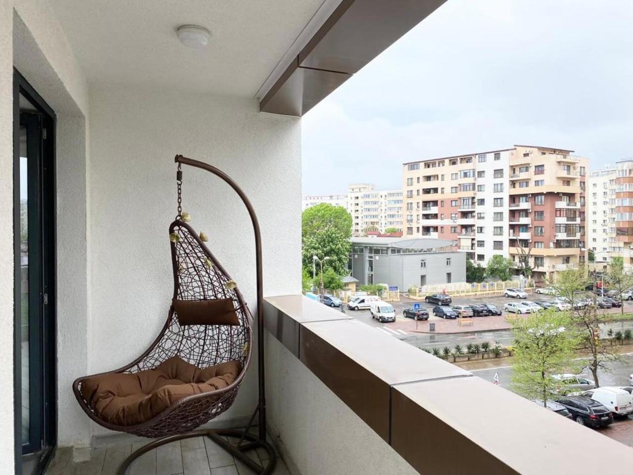 The Painter - Timpuri Noi 1Br With Parking Apartment Bucureşti Ngoại thất bức ảnh